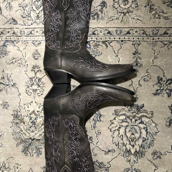 Dingo Flirty N' Fun Embroidered Cowboy Boots Mid Calf Mid Heel - Picture 10 of 10